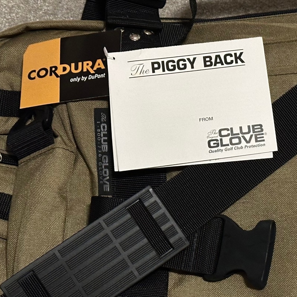 CLUB GLOVE “THE PIGGY BACK"